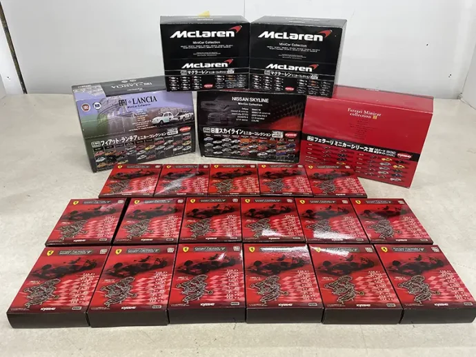 愛知県岡崎市のミニカー買取実績｜京商の1/64ミニカーコレクションを